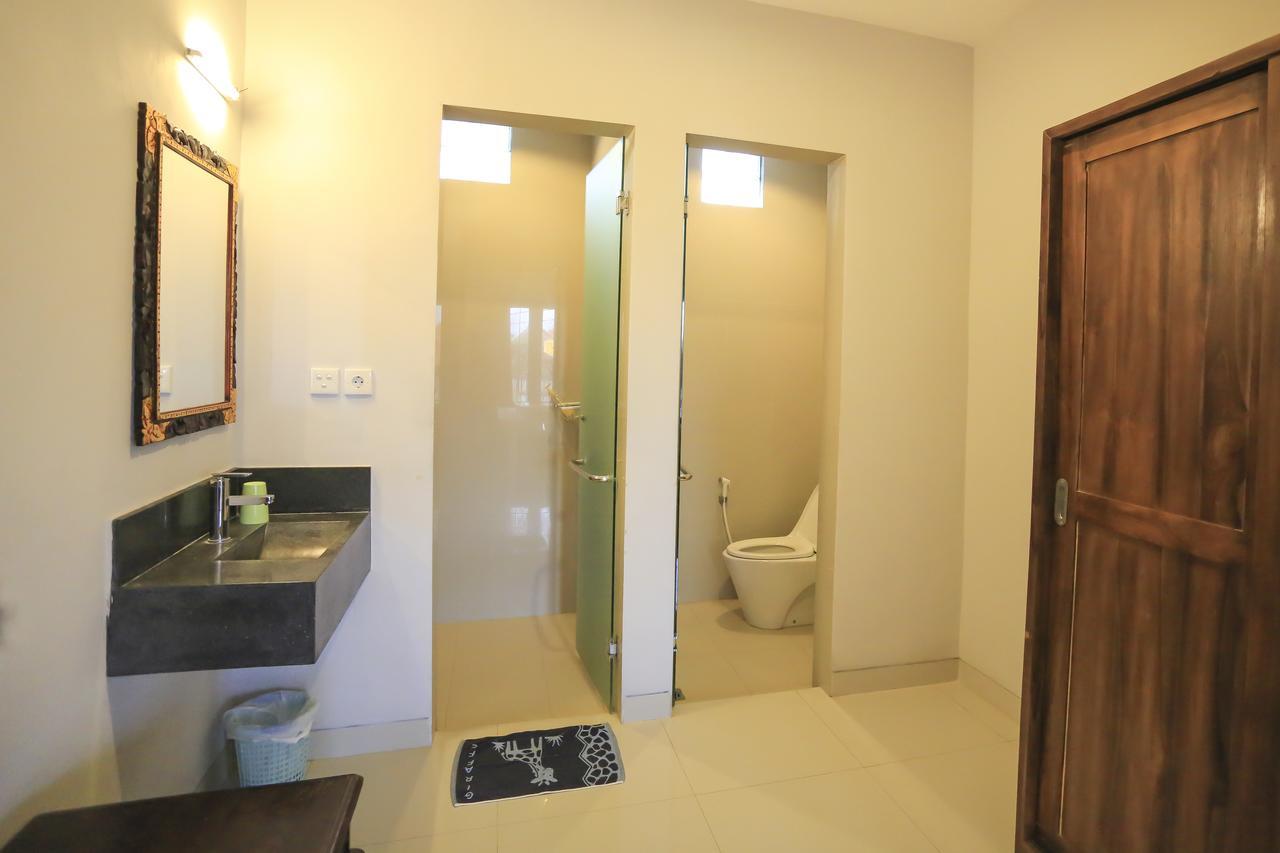 Villa Nyoman *