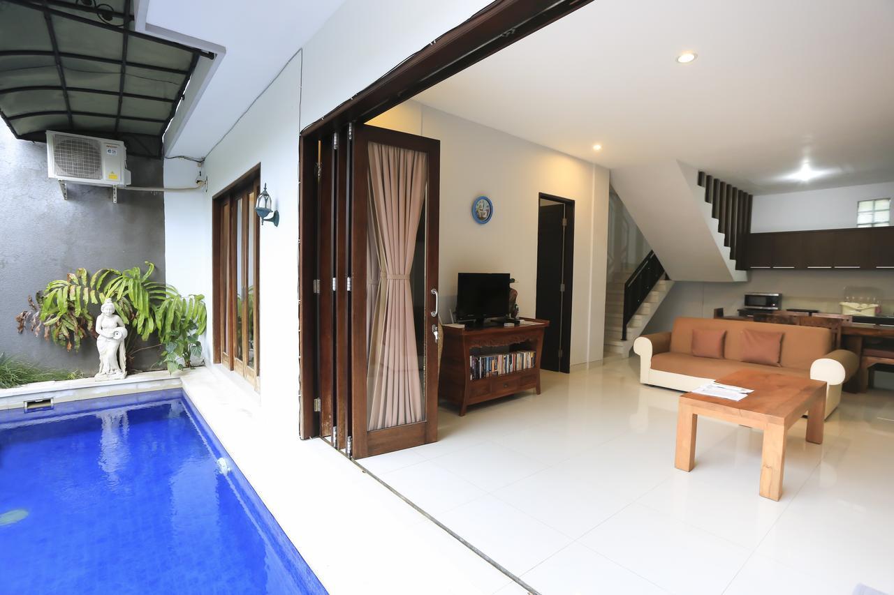Nyoman Villa
